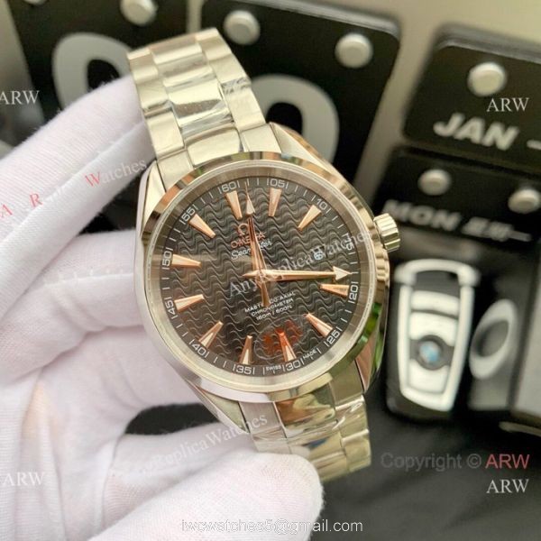 Omega Seamaster AQUA TERRA Swiss 8215 Watches Replica SS White Waved Dial 5
