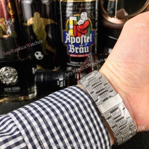 Iced Out Patek Philippe Nautilus Replica watch Quartz Movement 5