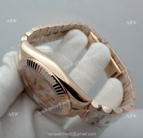 Replica Presidential Rolex Day date 40mm Watch Rose Gold stripped Dial 5