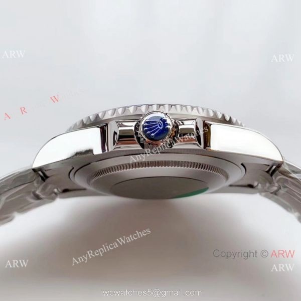 Noob Factory V3 Rolex GMT Master II Blue Black Replica Watch SS Oyster Band 5