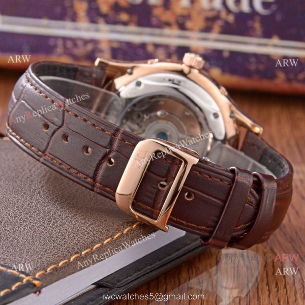 Jaeger-LeCoultre Perpetual Calendar 41mm Watch Replica Rose Gold White Face 5