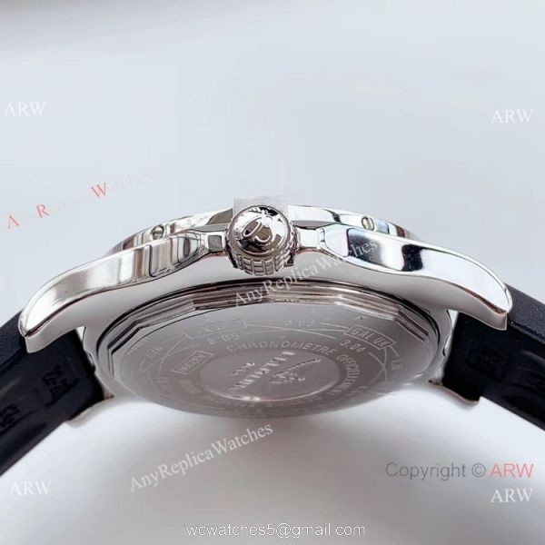 (GF) Replica Breitling Avenger II GMT SS Black Arabic Dial Watch 2019 New 5