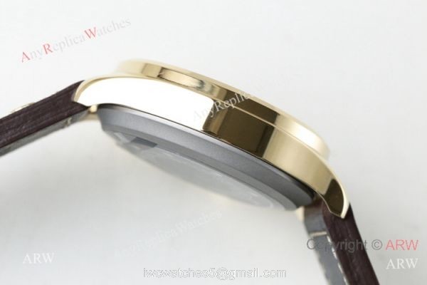 Swiss Grade 1 Replica IWC Big Pilots Heritage IW501005 Gold Watch 5
