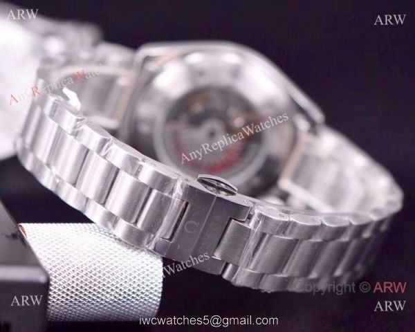 Copy Omega Seamaster 39mm Watch Black Dial Diamond Marker 5
