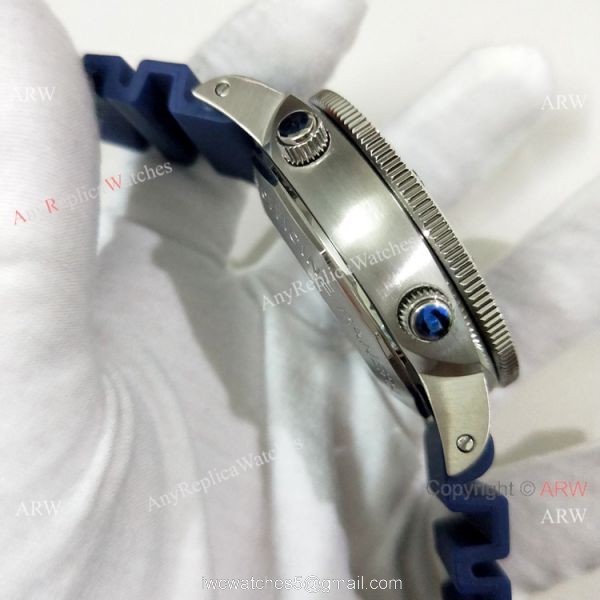 Copy Panerai Luminor Submersible PAM00982 Watch SS Blue Bezel 5