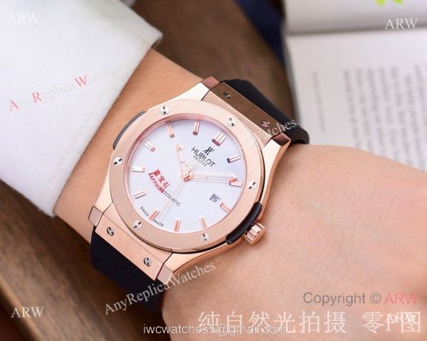 Copy Hublot Classic Fusion 42mm Watch Blue Face Rose Gold 5