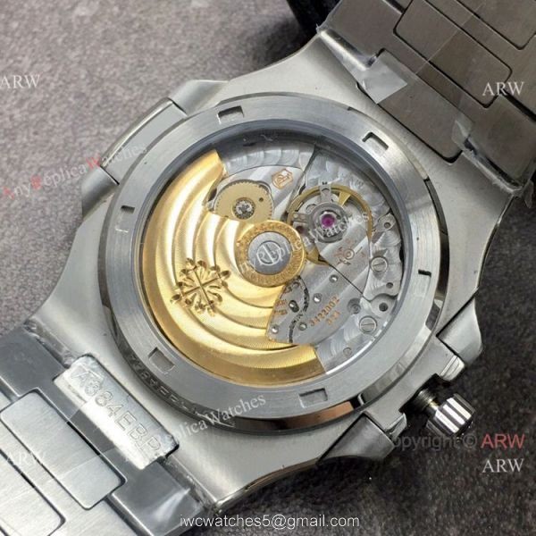 Swiss Replica Patek Philippe Nautilus Green Dial Watch GB Factory 5