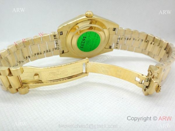Replica Rolex Presidential Diamond Day-Date Green Dial Yellow Gold Watch 40mm 5