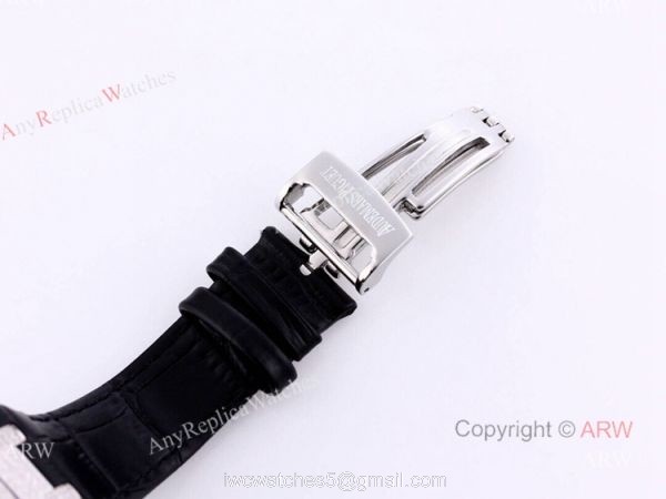 Swiss Audemars Piguet Replica Watch AP Royal Oak Full Diamond Watch 5