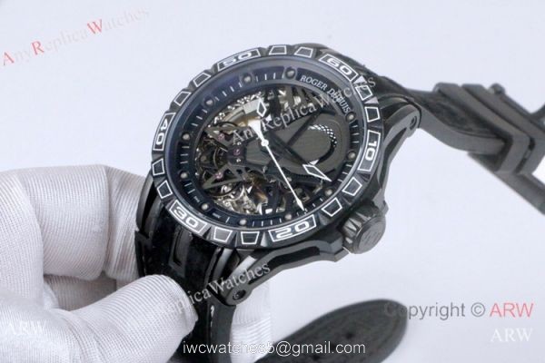 AAA Copy Roger Dubuis Excalibur Aventador S Automatic Watches Black DLC 5