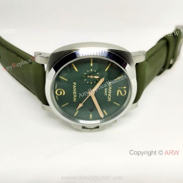 Replica Officine Luminor GMT 44MM Watch Stainless Steel Dark green Dial 5
