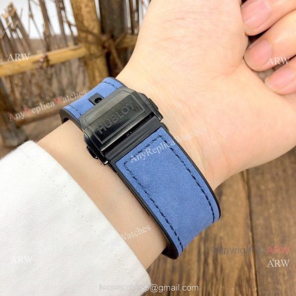 Best Replica Hublot Big Bang Sang Bleu II Watches Blacksteel Blue Gummy Strap 5