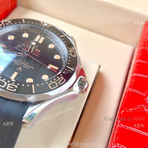 New 2020 Omega Seamaster No Time To Die Watch SS Black Rubber Strap 5