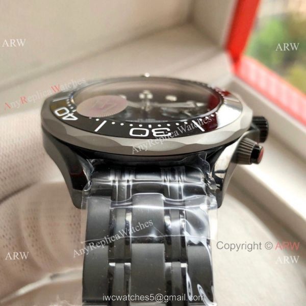 Solid Black Omega Seamaster 300M Chronograph Watch Replica 5