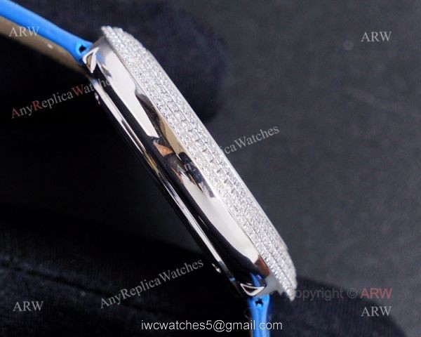 High Quality Replica Diamond Cartier Panth?Re Watch With Cartier Blue Leather Strap 5