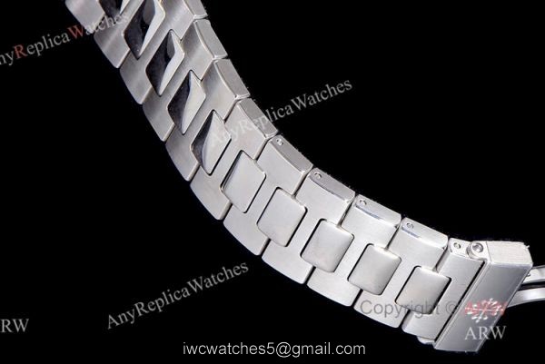 (GR) V2 Version Patek Philippe 5711 Patek Philippe Nautilus Dark Blue Dial Swiss Replica Watch 5