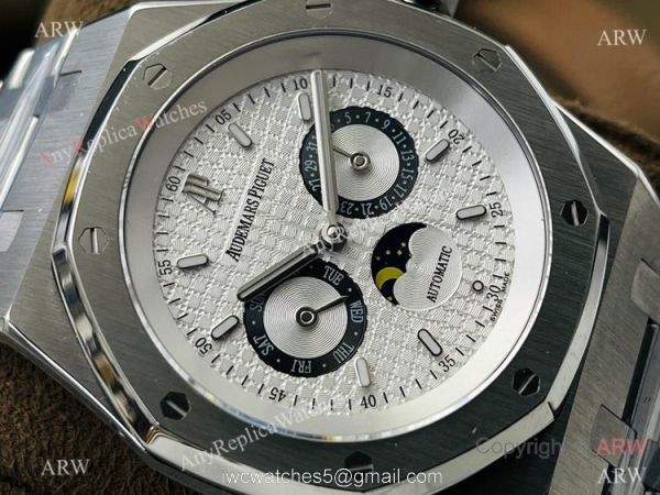 TW factory Swiss Copy Audemars Piguet Annual Calendar Moonphase Watch 41mm Panda Dial 5