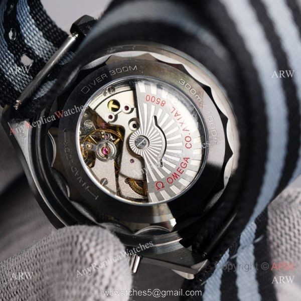New 2021 Watch Swiss Replica Omega Black Seamaster Diver 300m Nato Strap 5