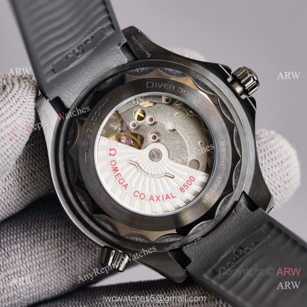 New 2021 Watches Swiss Omega Black Seamaster Diver 300m Watch Rubber Strap 5