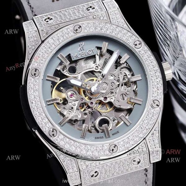 Replica Hublot Big Bang 45mm Skeleton Watch With Diamonds Blue Rubber Band For Men 5