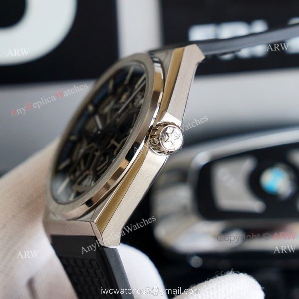 Best Zenith Defy Classic Skeleton Dial Black Rubber Strap 41mm High Copy Watch Swiss Grade 5