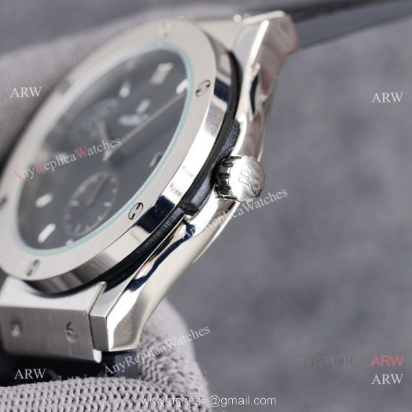 2021 Replica Hublot Classic Fusion 42mm Black Dial Rubber Strap Watches 5