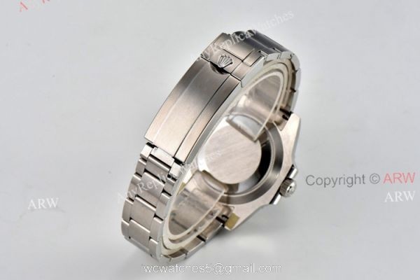 Clean Factory Submariner V4 Hulk 116610LV Super Clone Rolex Watches 40mm 5