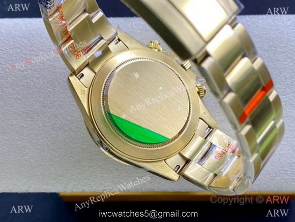 Swiss Replica Rolex Daytona 904L All Gold Champagne Dial Watch with 7750 5