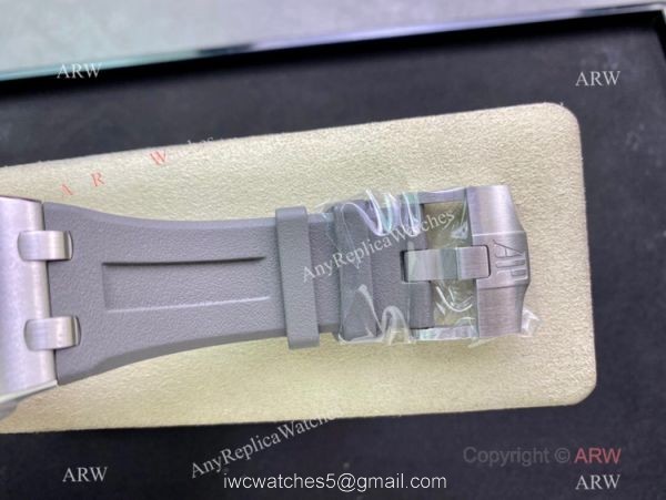 Swiss Copy Audemars Piguet Royal Oak Offshore Diver 15720st Gray Dial 42mm 5