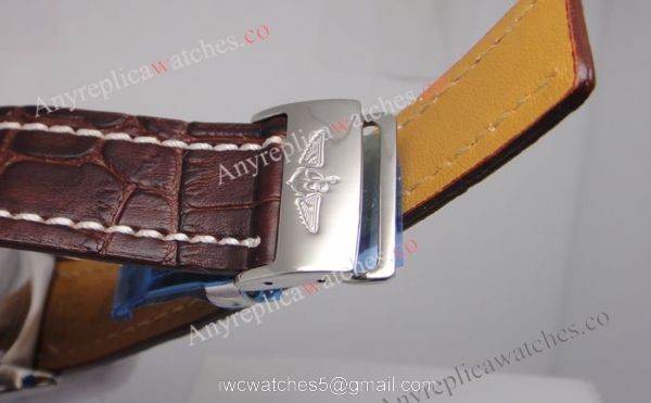 Breitling Chronomat B01 44mm White w/ Brown Leather Band 5