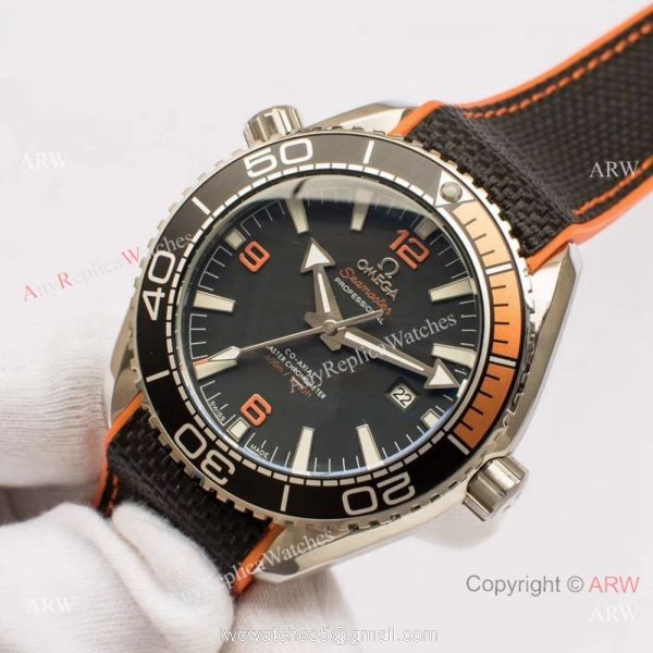 Best Omega Seamaster 600 Automatic Black Dial Watch Replica 6