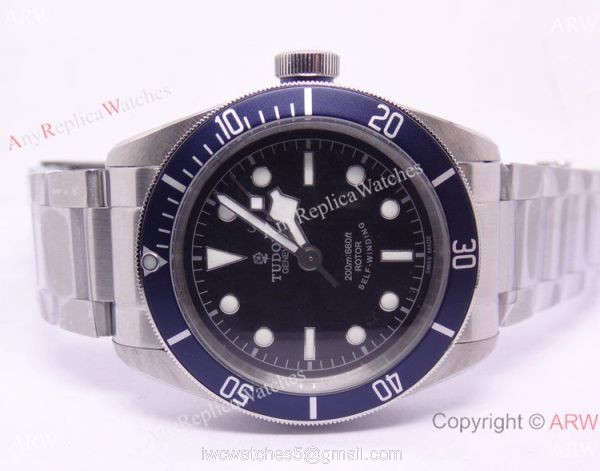 Replica Tudor Geneve Heritage black Bay Black dial / blue bezel Automatic 6