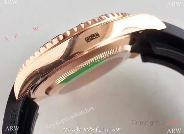 NOOB Factory Rolex Yachtmaster Rose Gold 116655 Replica Watch -Black Rubber Strap 6