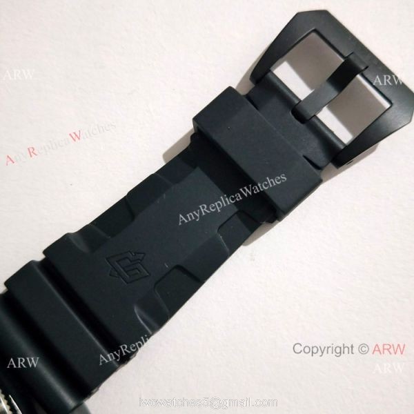 New Style Copy Panerai Submersible Luna Rossa PAM 1039 Wristwatch 6