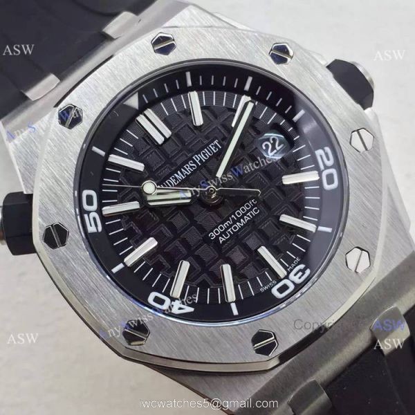 Swiss AAA Replica Audemars Piguet Royal Oak Diver 15710 Black Rubber Strap 6