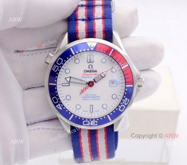 High Quality Replica Omega Watches Omega Commanders 007 James Bond Watch Nylon Strap 6