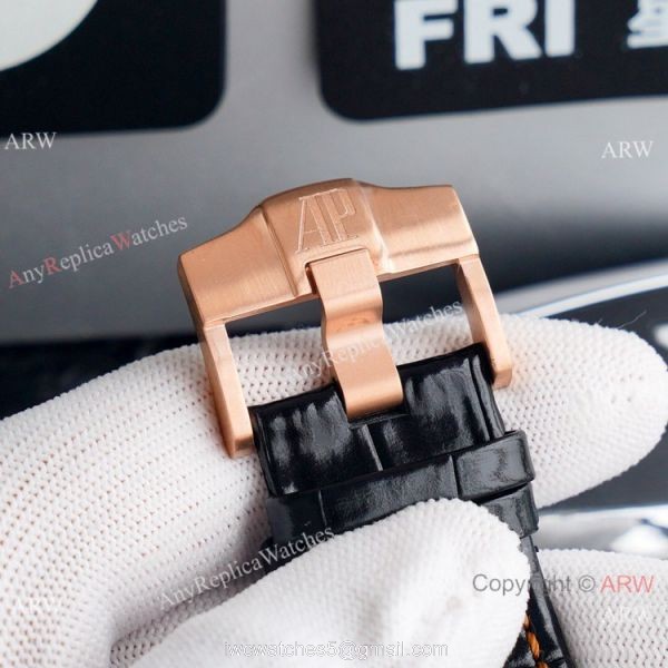 Copy Audemars Piguet Royal Oak Diver Watches Rose Gold and Black 6
