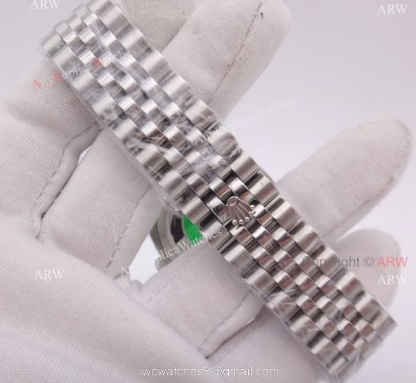 High Quality Replica Rolex Datejust Champagne Dial Jubilee Bracelet Watch 36mm 6
