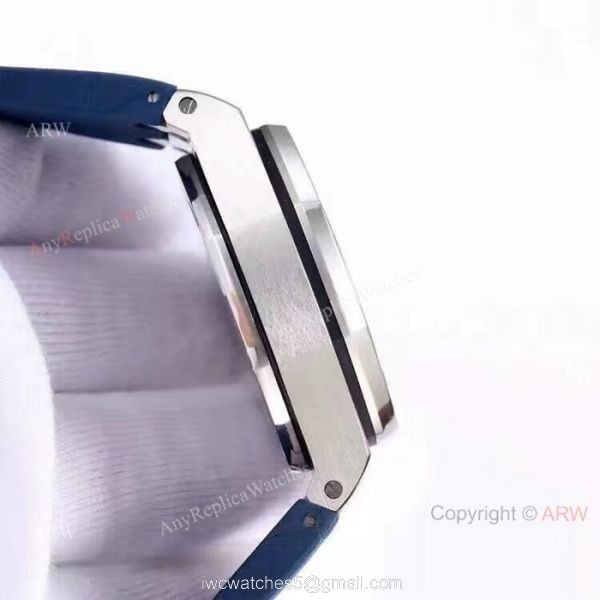 Fake Audemars Piguet Royal Oak Offshore SS Blue Watches with Super Luminous 6