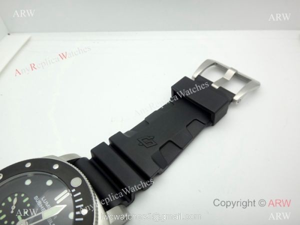 Copy Panerai Luminor Submersible SS Black Rubber Watch PAM 682 6