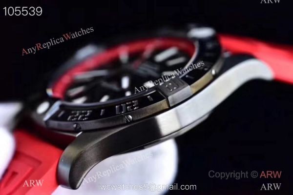 GF Swiss Grade Replica Breitling Avenger II GMT Watch SS Red Rubber Strap 6