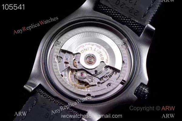 Replica Breitling Avenger II GMT 2836 SS Black Dial Watch GF Factory 6