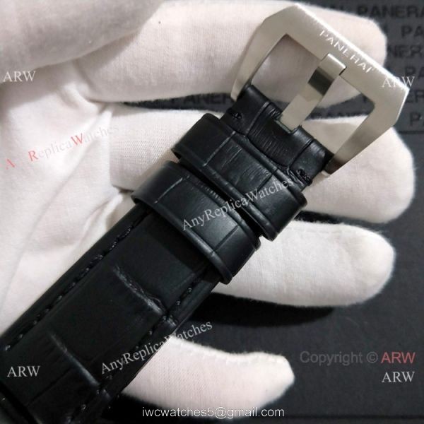 High Quality Panerai Luminor Daylight 44mm Black Dial Black Leather Strap 6