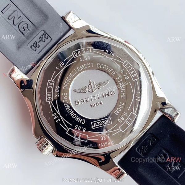 (GF) Replica Breitling Avenger II GMT SS Black Arabic Dial Watch 2019 New 6