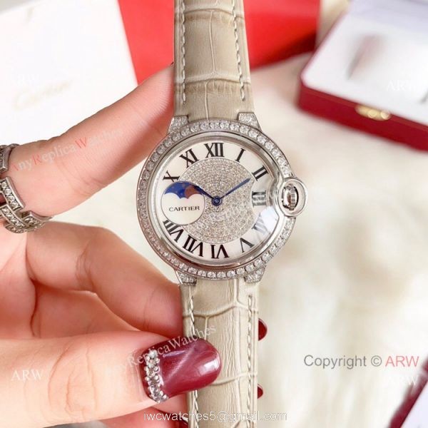 Ballon Bleu de Cartier 36mm Replica Watches Gold Diamond Green Leather Band 6