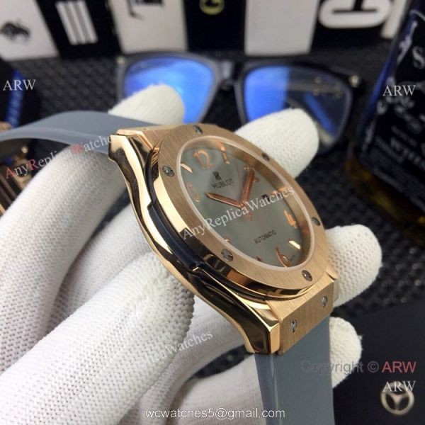 Replica Hublot Classic Fusion 43mm Watches Silver Dial Rose Gold 6