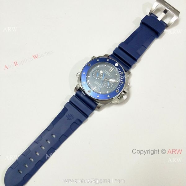 Copy Panerai Luminor Submersible PAM00982 Watch SS Blue Bezel 6