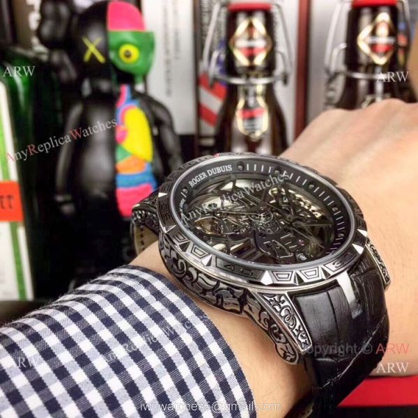Copy Roger Dubuis Excalibur 46 Tourbillon Watches Rose Gold Tattoo 6