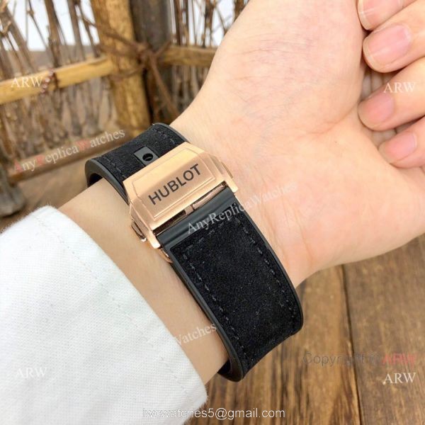 Top Quality Hublot Big Bang Sang Bleu II Watches Black Face Rose Gold 6