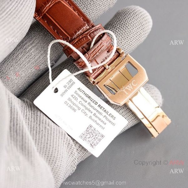 Swiss Replica IWC Portugieser Perpetual Calendar Rose Gold Watch 2020 New 6